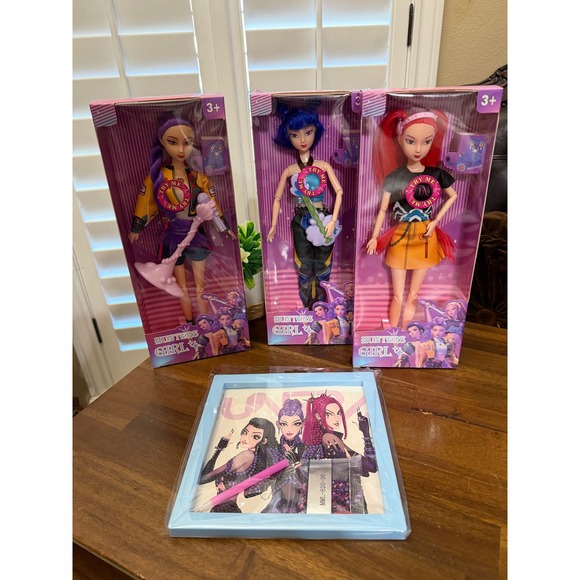 Other - Kpop Demon Hunters Display Rumi, Mira, Zoey Lot and Free Diamond Art